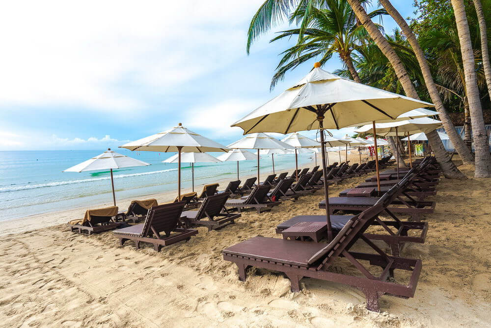 Фото пляжа Чавенг Ной напротив отеля Impiana Resort 
